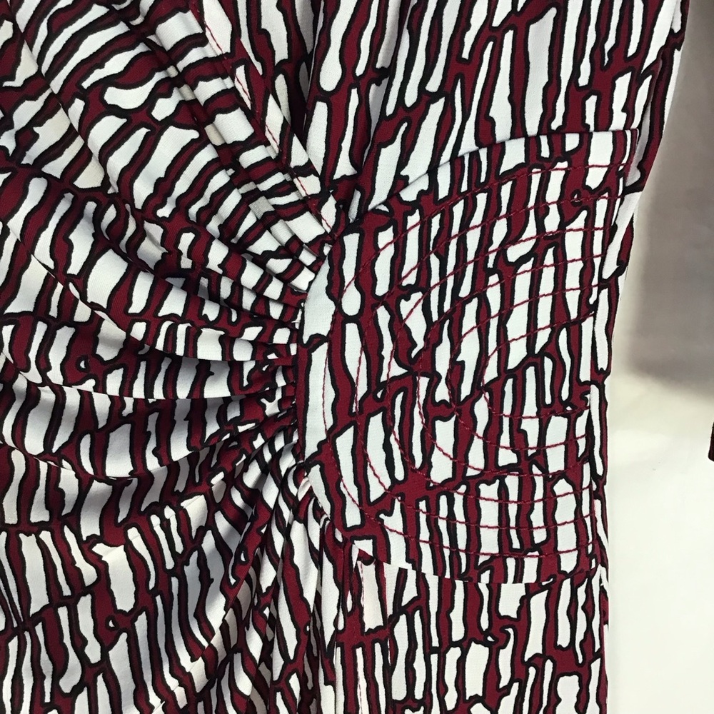 Laundry By Design Red Black White Geometric Print Faux Wrap Dress 3/4 sleeve 12P - Picture 7 of 8